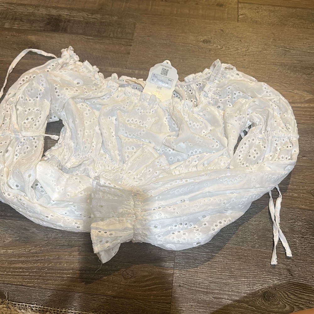 Altard State eyelet size medium top